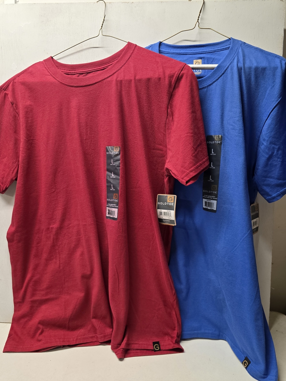 Gold Toe Mens T Shirts Large 42-44 Red Blue 100% Cotton Crew Neck NWT Lot of 2